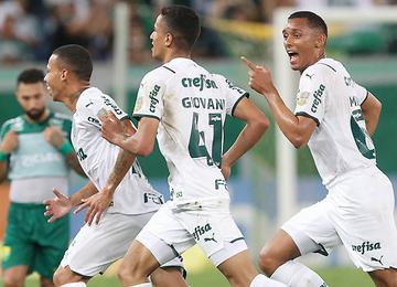 Com equipe repleta de jovens da base, Verdão aplica 3 a 1 no Dourado