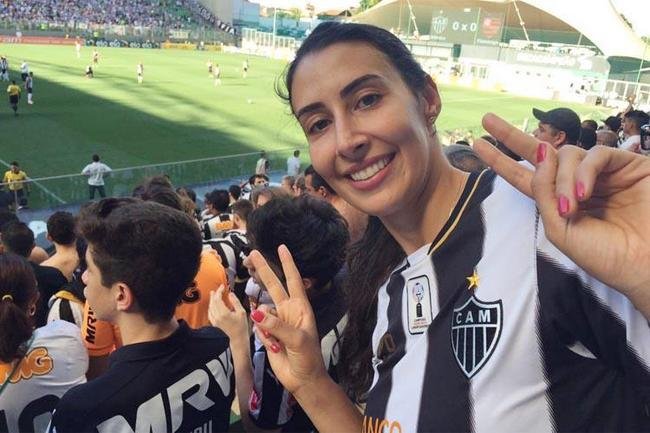 Bicampe olmpica de vlei pelo Brasil, a ex-oposta Sheilla Castro torce para o Atltico. Atualmente, trabalha em cargo diretivo no Minas Tnis Clube.
