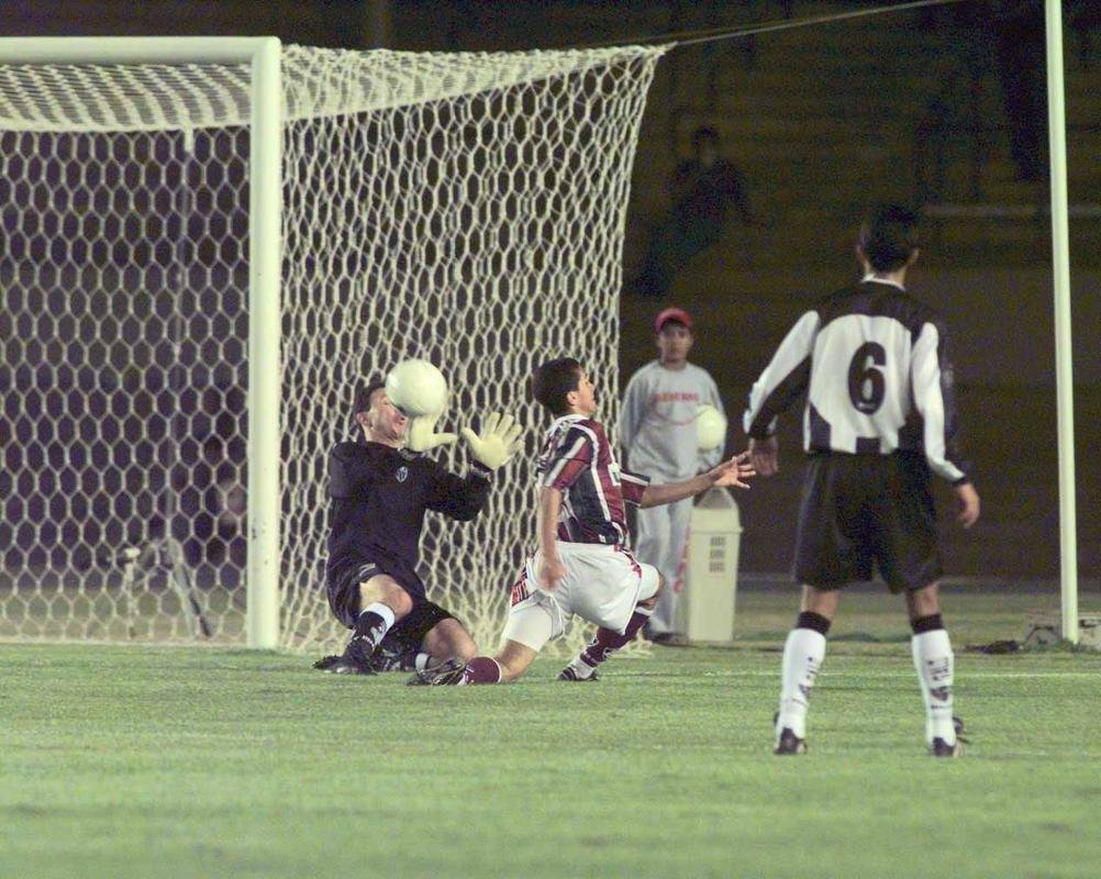 No jogo de volta, no Mineiro, Atltico e Fluminense empataram por 2 a 2. O Galo acabou classificado pelo gol qualificado fora de casa