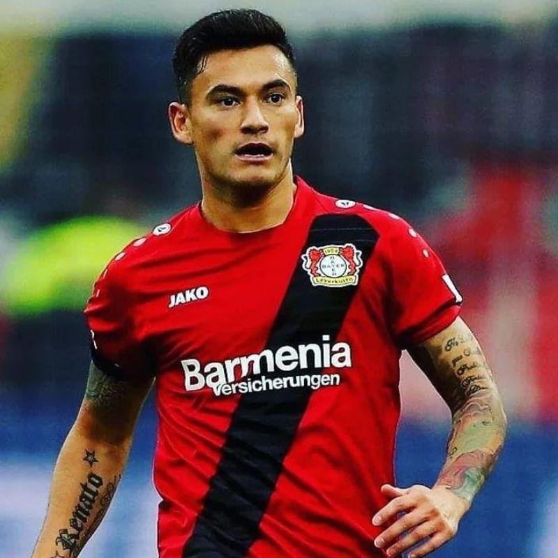 Charles Arnguiz, meio-campista do Bayer Leverkusen (Alemanha) - contrato at 30/06/2023