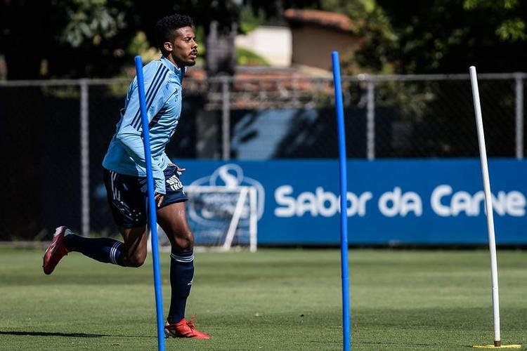Willian Oliveira (volante) - contrato até dezembro de 2022