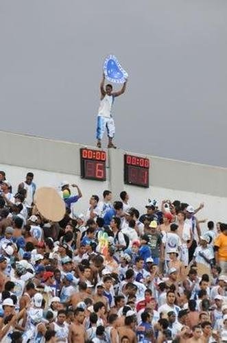 Imagens da goleada por 6 a 1