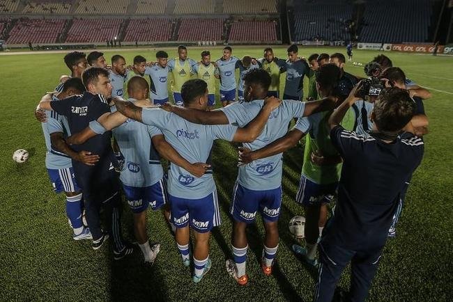Sampaio Corra x Cruzeiro, no estdio Castelo, em So Lus-MA, pela 27 rodada da Srie B do Campeonato Brasileiro