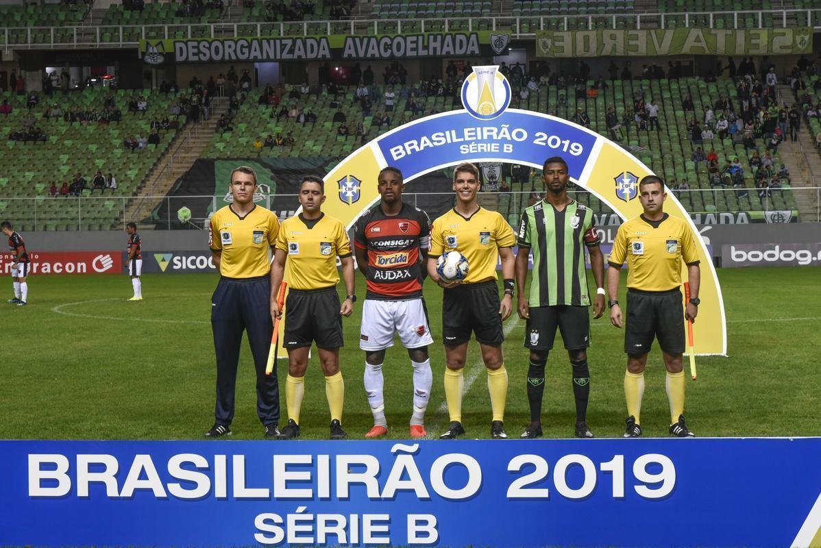 Amrica e Oeste duelaram na noite desta tera-feira, no Independncia, em jogo vlido pela 11 rodada da Srie B do Campeonato Brasileiro