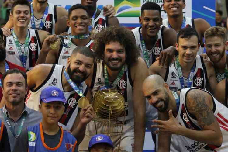 Franca supera o Flamengo e conquista título inédito do NBB - Surto Olímpico
