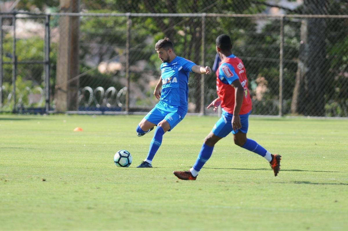 Fotos do treino do Cruzeiro desta sexta-feira (3/11), na Toca da Raposa II (Leandro Couri/EM D.A Press)