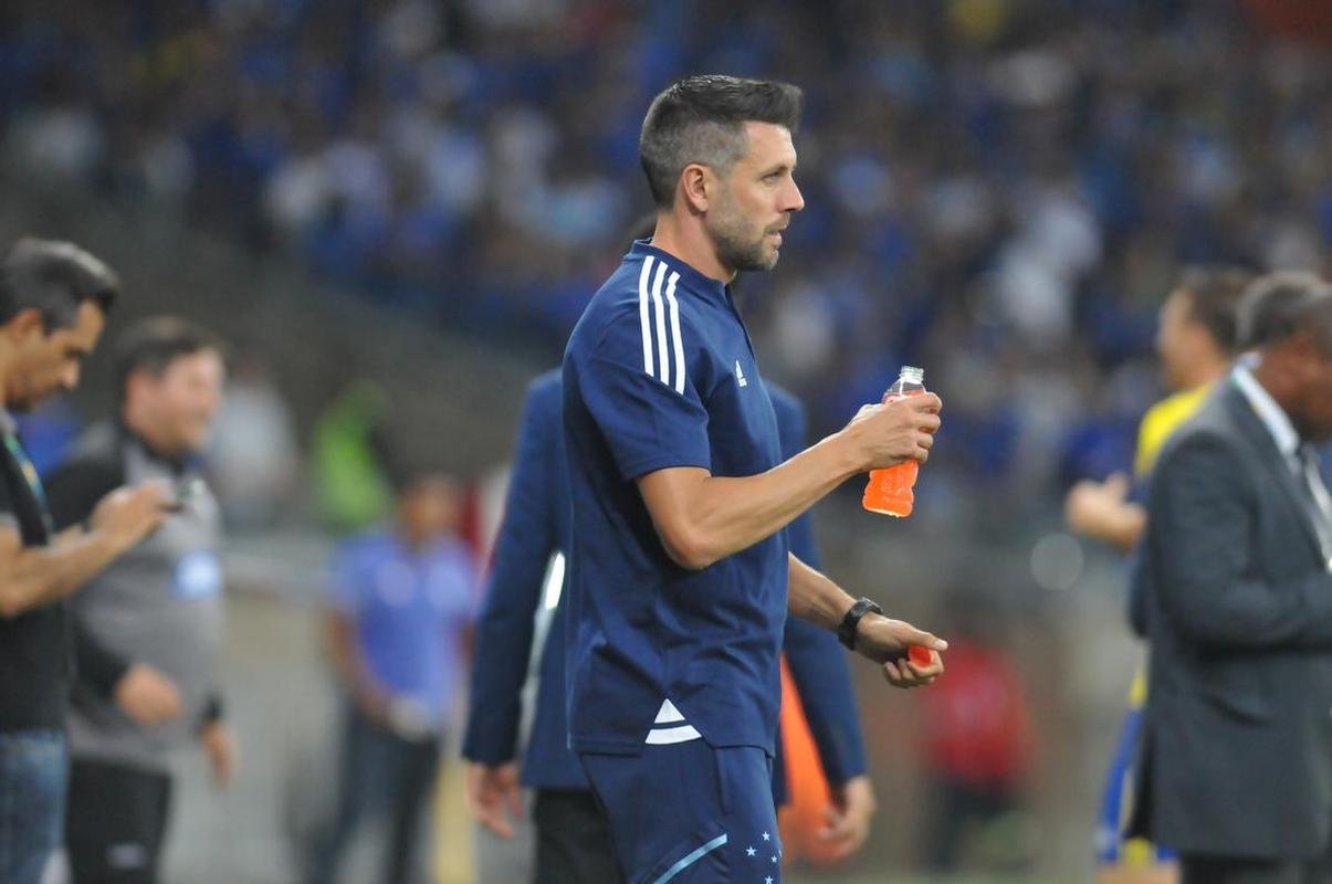 As melhores fotos do jogo entre Cruzeiro e Operrio-PR, no Mineiro, em Belo Horizonte, pela 29 rodada da Srie B do Brasileiro