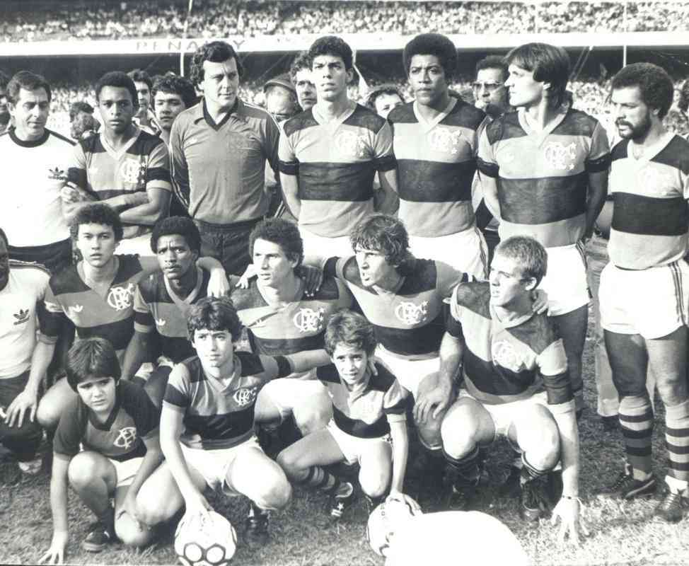 Imagem de Raul Plassmann no time do Flamengo de 1983