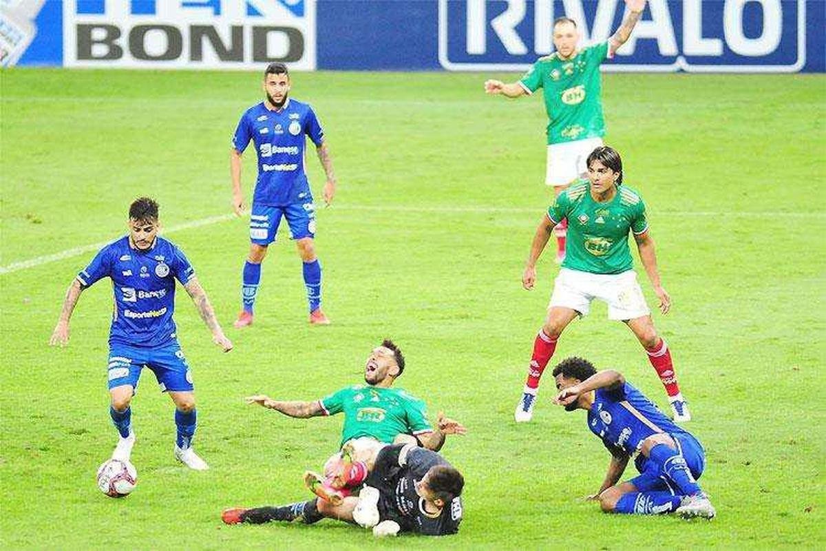 20 - CONFIANA: 4 pontos