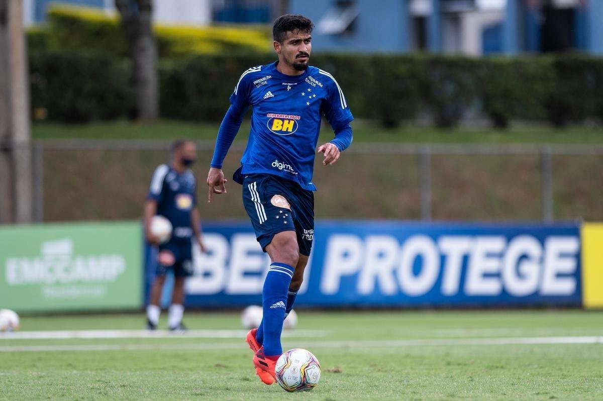 Imagens do primeiro treino do Cruzeiro antes do jogo contra o Cuiabá, pela Série B do Campeonato Brasileiro