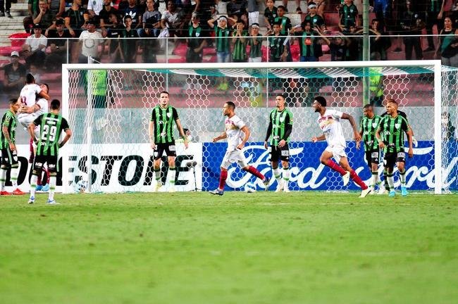Fotos do jogo entre Amrica e Tolima, no Independncia, em Belo Horizonte, pela terceira rodada do Grupo D da Copa Libertadores 2022
