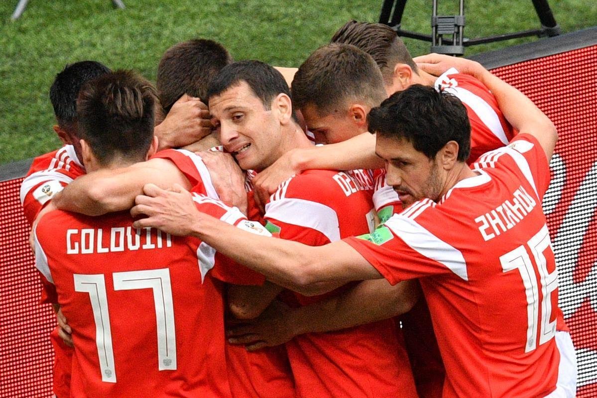 Seleo anfitri goleou Arbia Saudita por 5 a 0