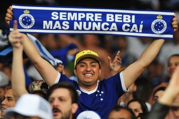 No segundo tempo, muita vibrao com o gol marcado por Hudson