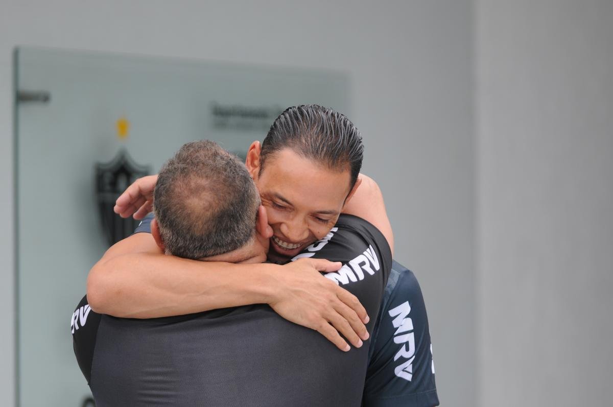 Veja imagens do primeiro dia de trabalho do Atltico no ano