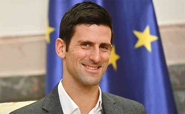 Djokovic, que teve encontro com presidente da Srvia, se manteve no topo do ranking mundial