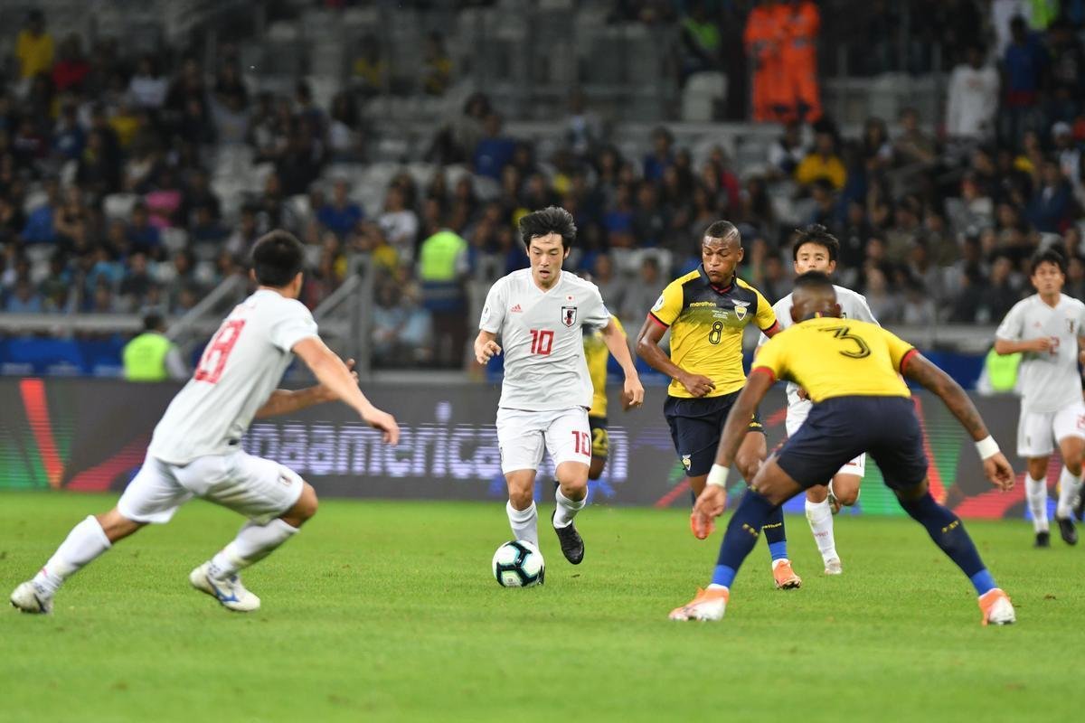 Equador e Japo se enfrentaram no Mineiro pela terceira rodada do Grupo C da Copa Amrica