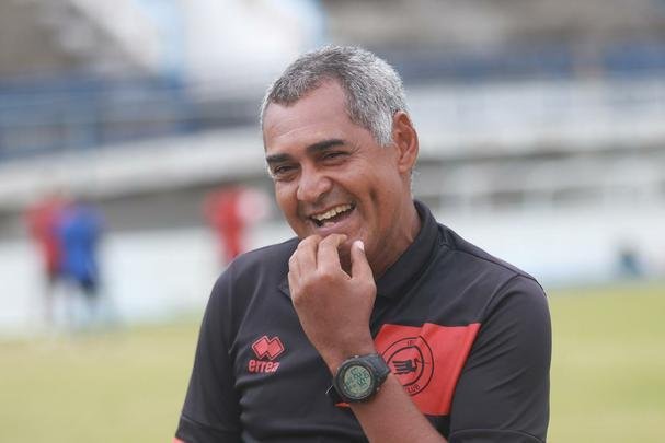 Ricardo recebeu a reportagem do Superesportes em Olinda antes do treino do bis