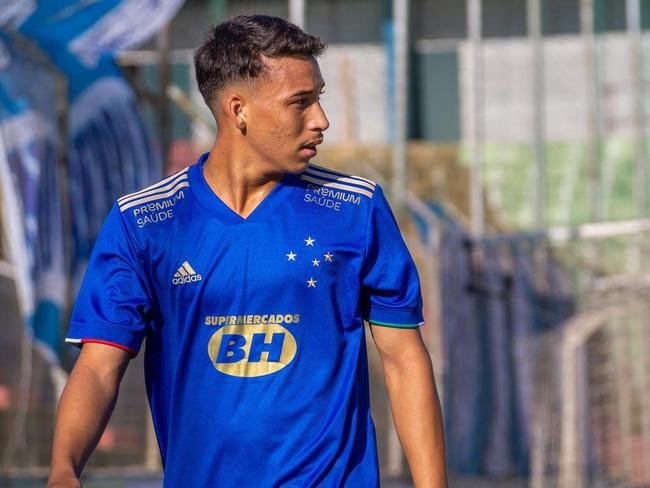 #5 Joo Wellington, meia, 17 anos - 1,8 milho de euros