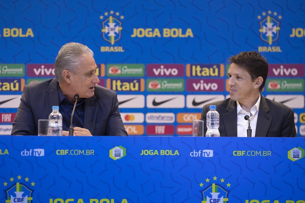 Tcnico Tite convocou a equipe nacional para jogos nos Estados Unidos, em setembro.