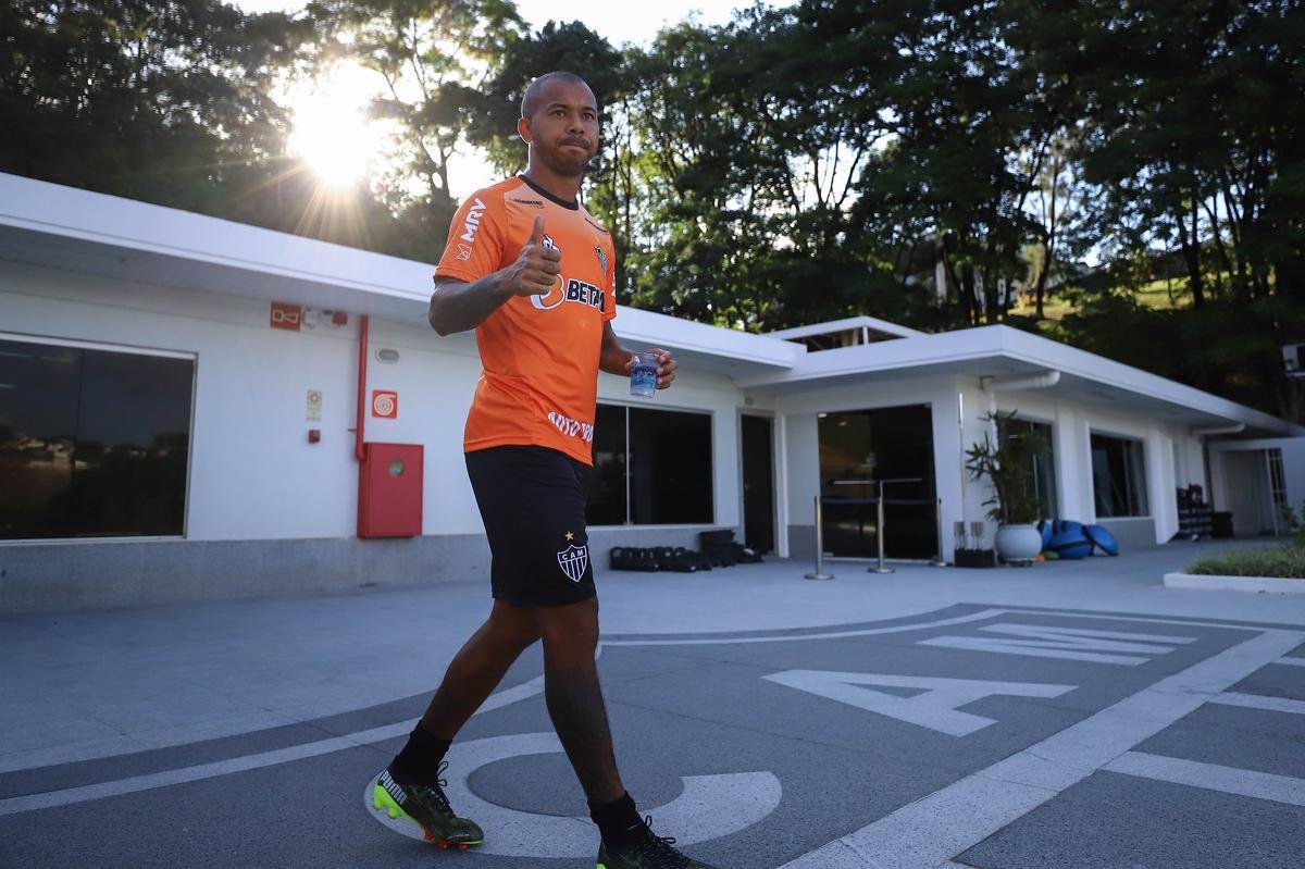 Com novo uniforme de treino, Atlético fechou nesta sexta-feira sua preparação para enfrentar o Athletic, às 19h deste sábado, no Independência, pela 11ª rodada do Campeonato Mineiro