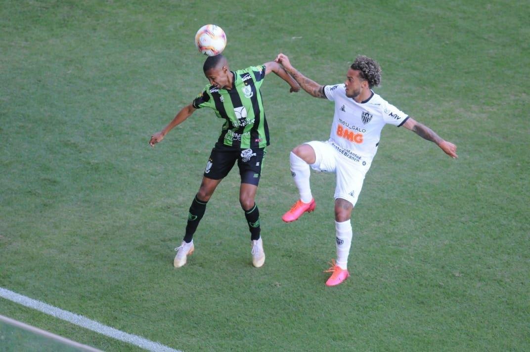 Fotos do clssico entre Amrica e Atltico, no Independncia, em Belo Horizonte, pela 10 rodada do Campeonato Mineiro. Jogo marcou o retorno dos dois rivais ao futebol em plena pandemia do novo coronavrus (Juarez Rodrigues/EM/DAPress)