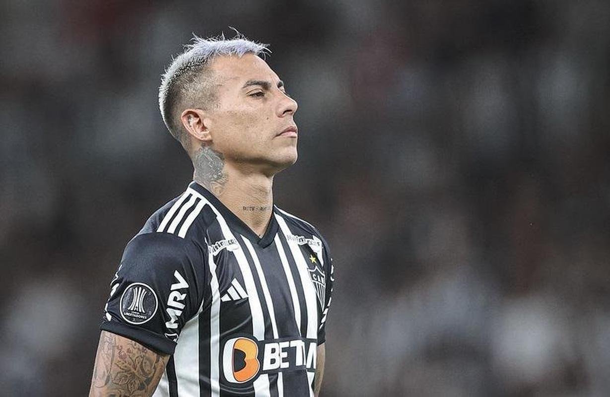 Eduardo Vargas (Atltico: Chile - 2014