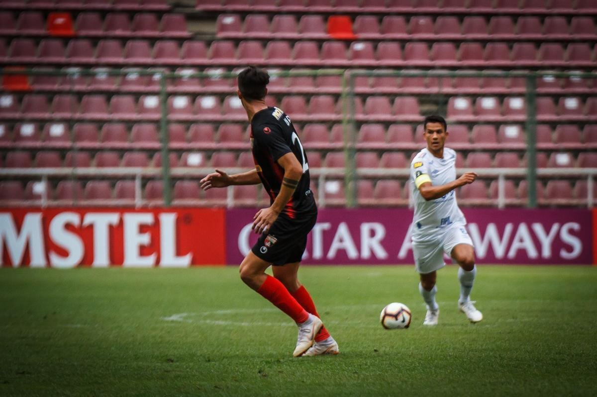 Fotos de Deportivo Lara x Cruzeiro, em Cabudare, na Venezuela, pela quinta rodada do Grupo B da Copa Libertadores