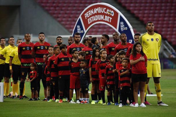 Com a Ilha passando por melhorias, equipes se enfrentaram na Arena de Pernambuco pela segunda rodada do Campeonato Pernambucano