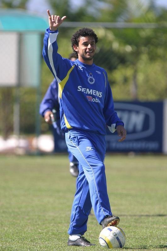 O dia a dia de Fred na Toca da Raposa II entre julho de 2004 e agosto de 2005