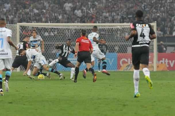 Imagens da deciso da Copa do Brasil, entre Atltico e Grmio, no Mineiro