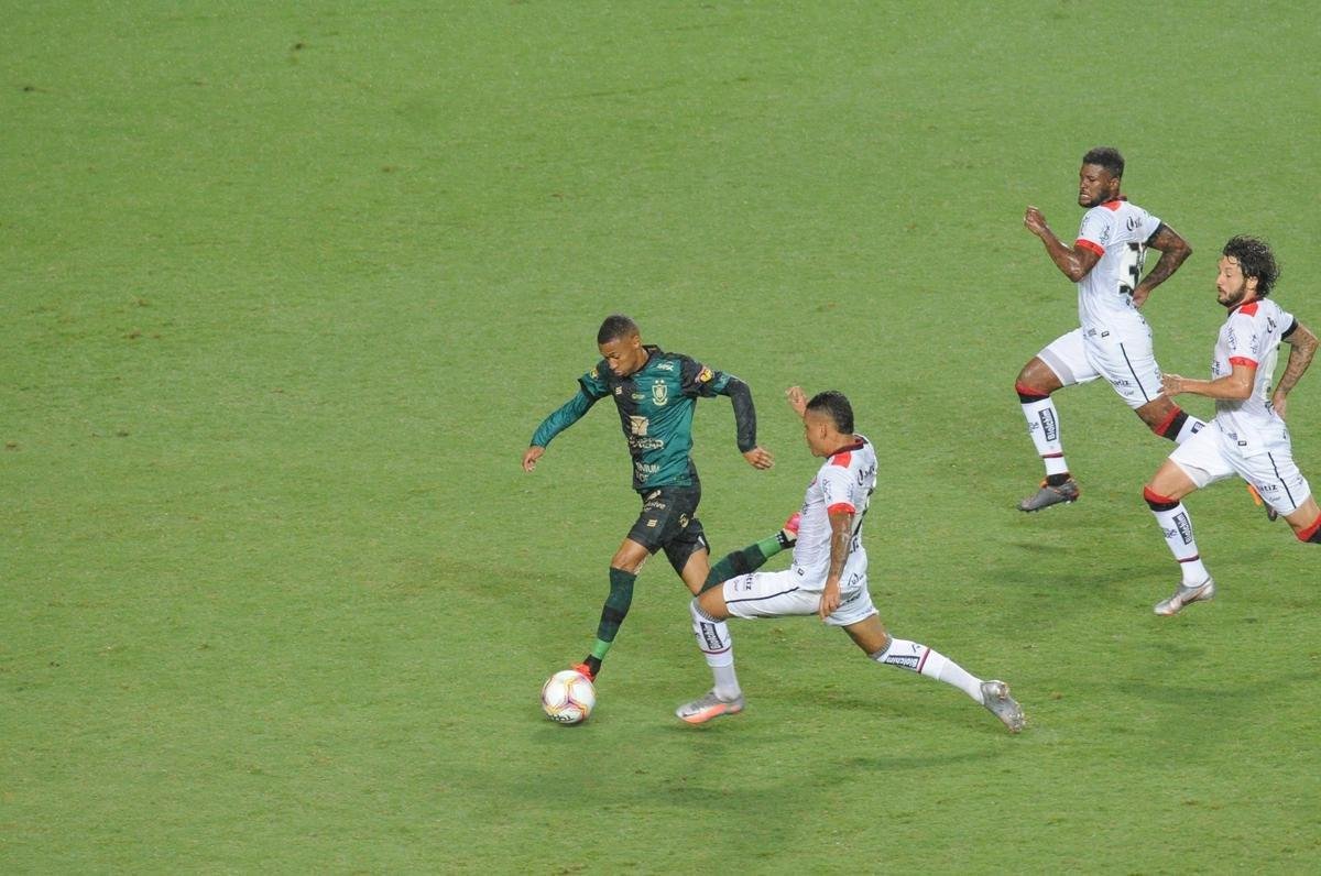 Fotos de Amrica x Vitria, no Independncia, pela 33 rodada