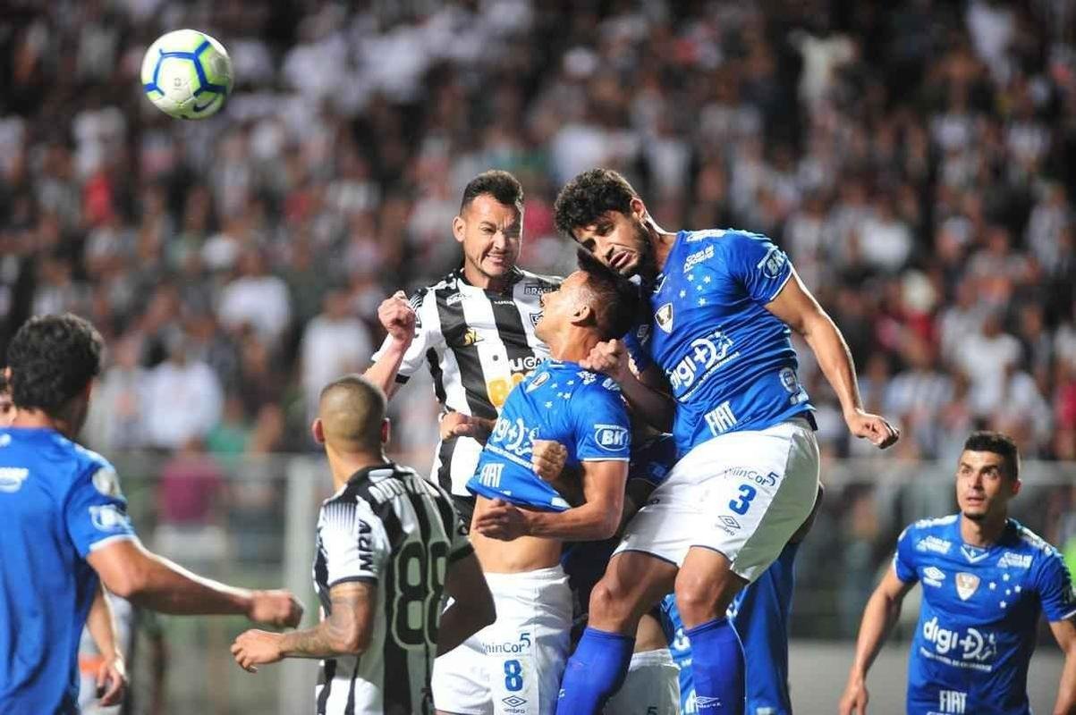 Atltico e Cruzeiro se enfrentaram em jogo do Brasileiro
