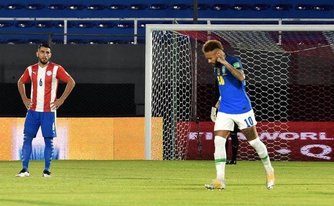 Brasil visitou o Paraguai no Defensores del Chaco, pelas Eliminatrias Sul-Americanas