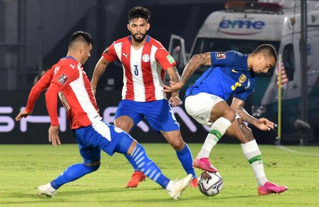 Brasil visitou o Paraguai no Defensores del Chaco, pelas Eliminatrias Sul-Americanas