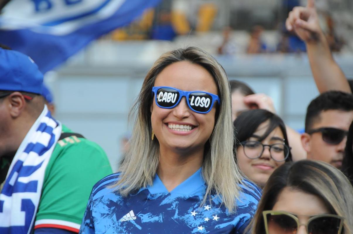 Cruzeiro x Bahia: fotos da torcida da Raposa no Mineiro