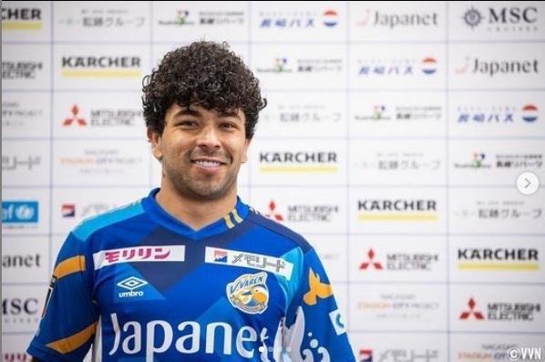 Luan - Vendido pelo Atlético ao V-Varen Nagasaki, do Japão, Luan ainda não estreou pelo novo clube. Depois de iniciar os treinamentos com os novos companheiros, o ídolo da torcida atleticana teve que parar com as atividades por causa do avanço da pandemia do novo coronavírus no continente asiático.