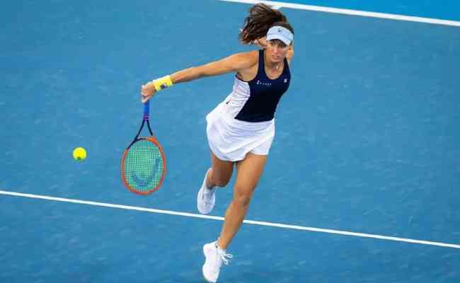 Luisa Stefani busca vaga na final neste sábado no WTA 500 de Abu