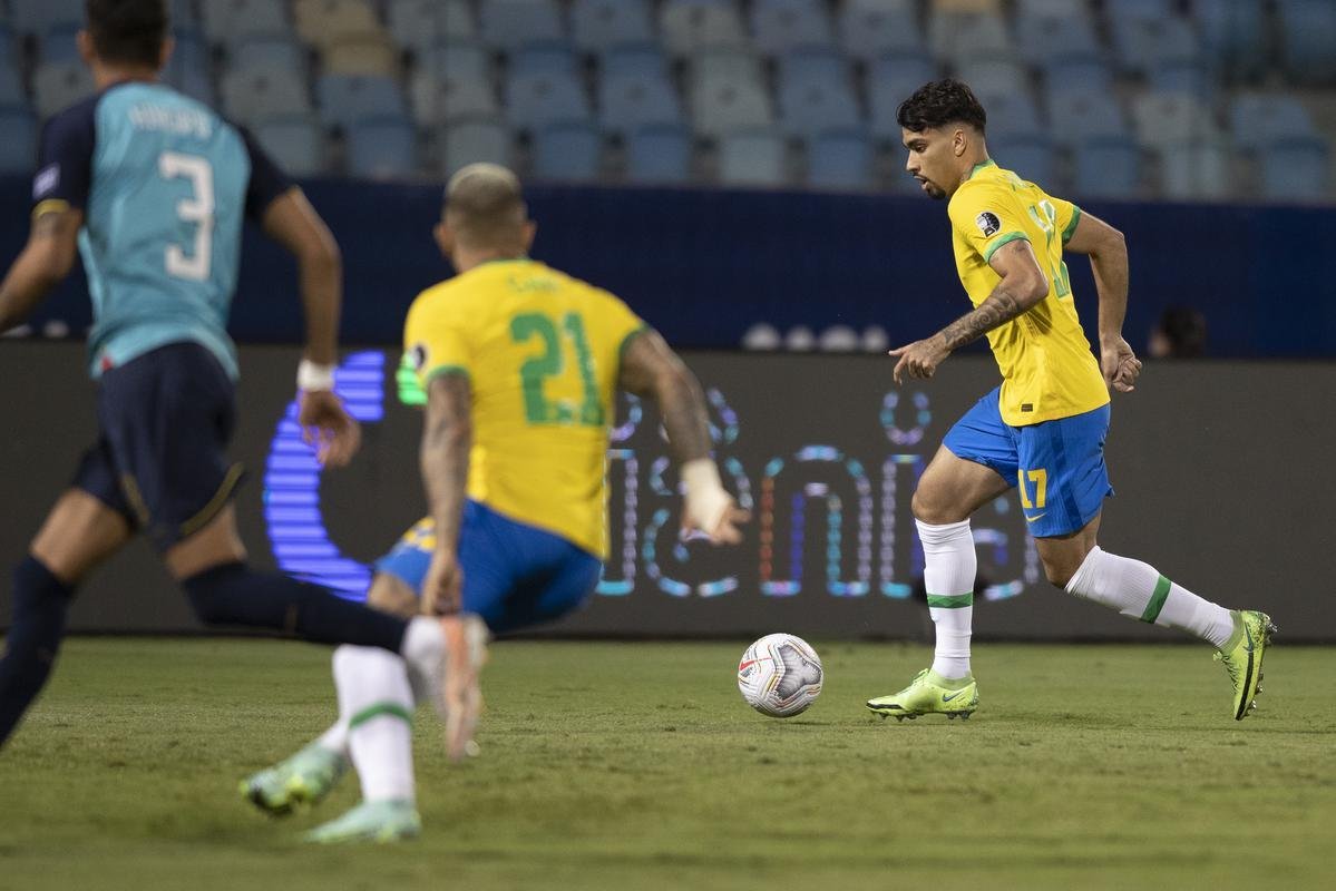Fotos do jogo entre Brasil e Equador pela Copa Amrica