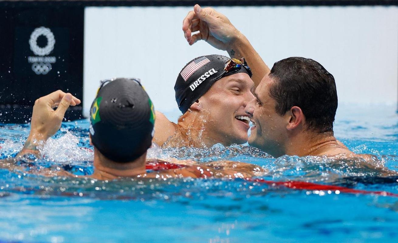 Bruno Fratus, do Minas, percorreu os 50m da piscina do Tokyo Aquatics Centre em 21s57 e levou o bronze