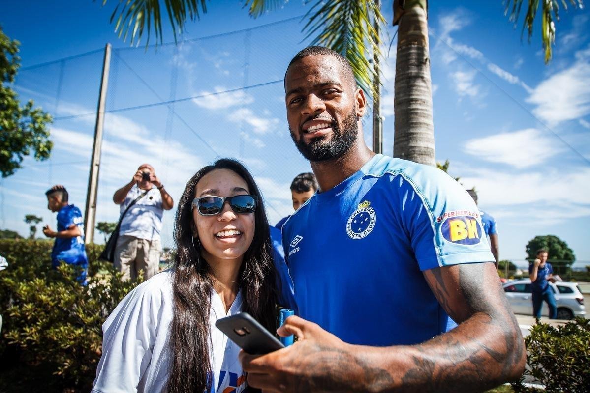 Cruzeiro treinou na manh desta sexta-feira (01/02), na Toca da Raposa II