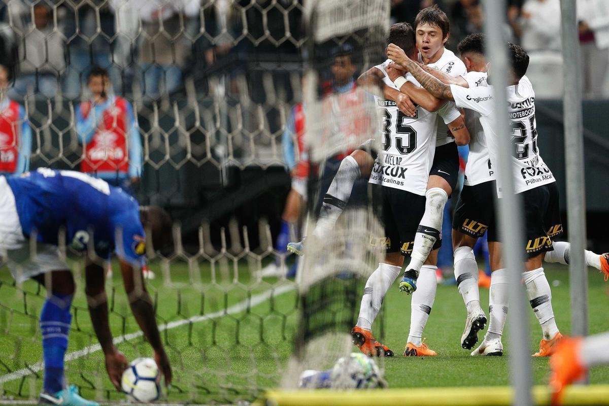 Fotos de Corinthians x Cruzeiro, na Arena Corinthians, pela 15 rodada do Campeonato Brasileiro