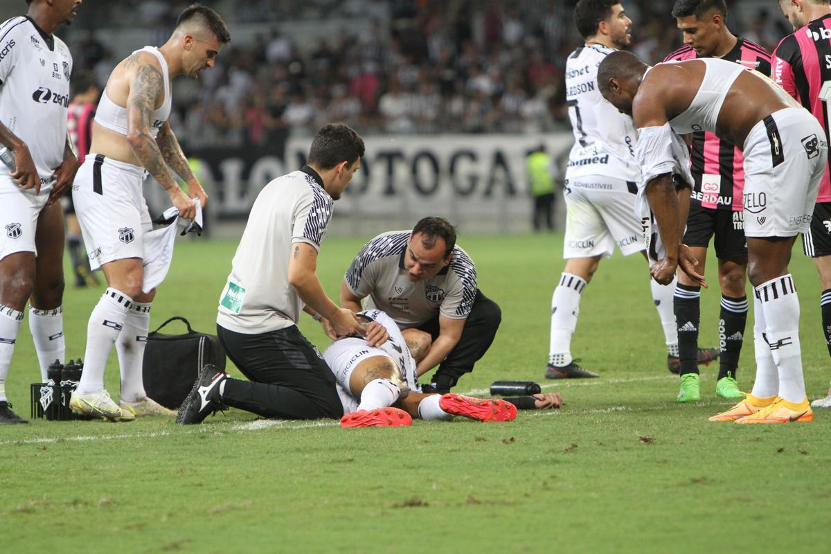 Atltico x Cear: fotos do jogo no Mineiro pelo Brasileiro