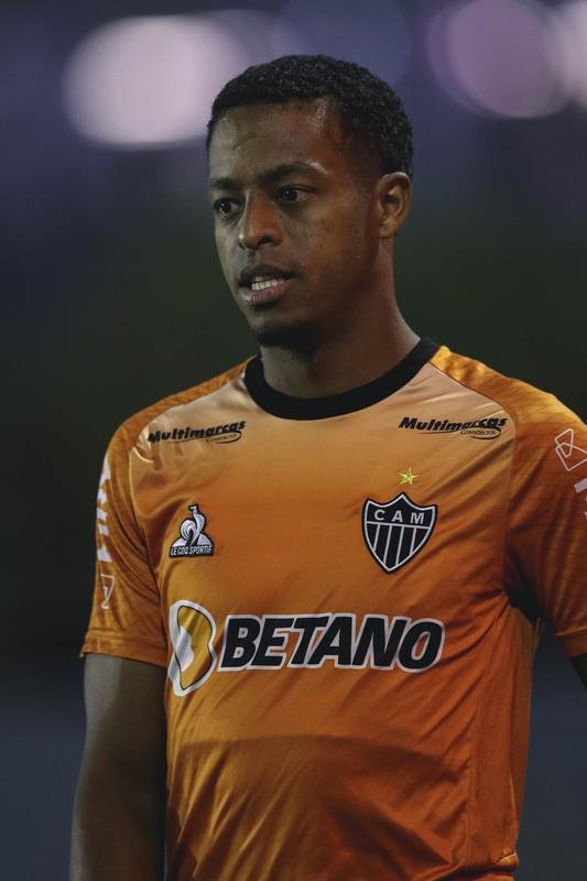 Tcnico Cuca comandou atividade do Atltico no CT da Conmebol no Paraguai 