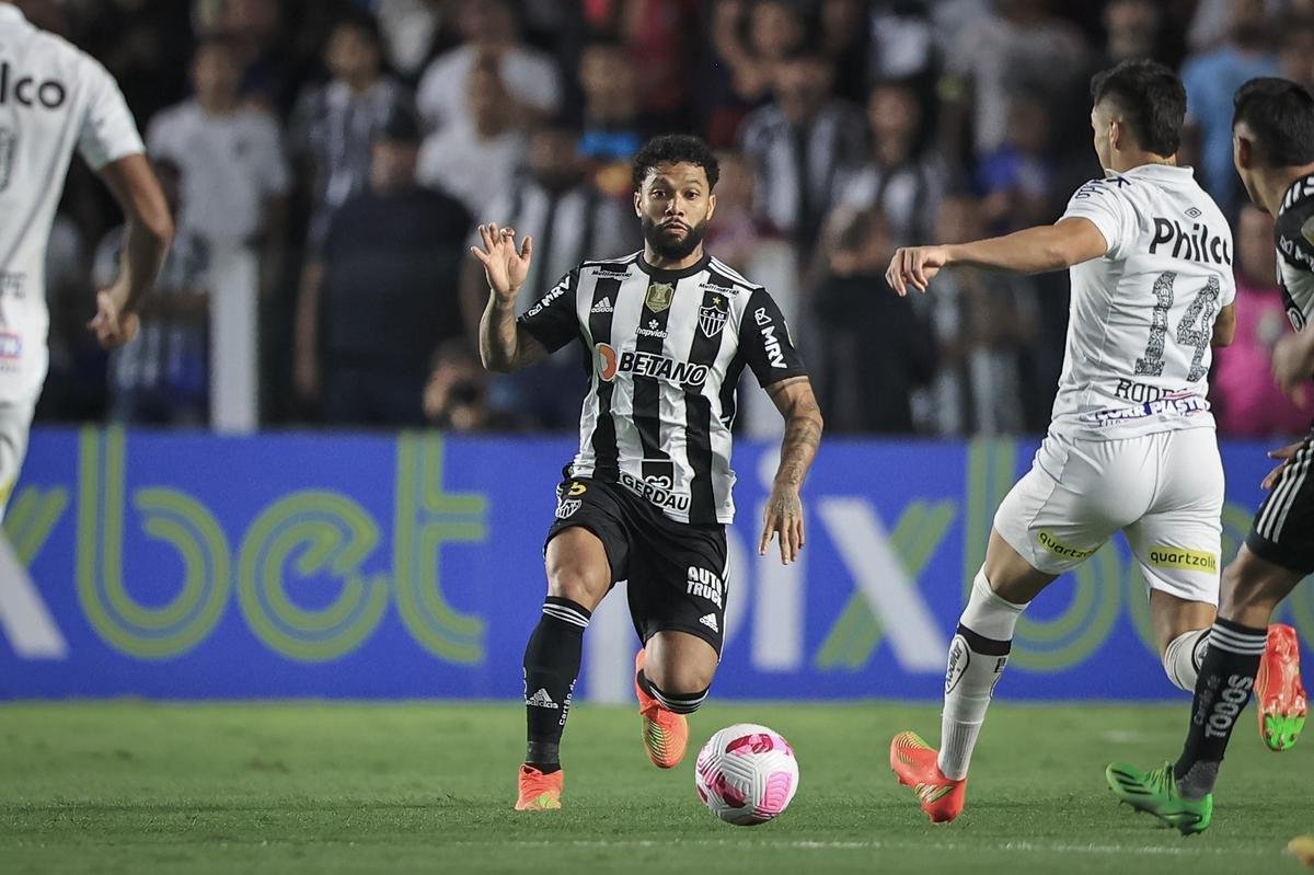 Santos x Atlético fotos do jogo na Vila Belmiro pelo Brasileiro