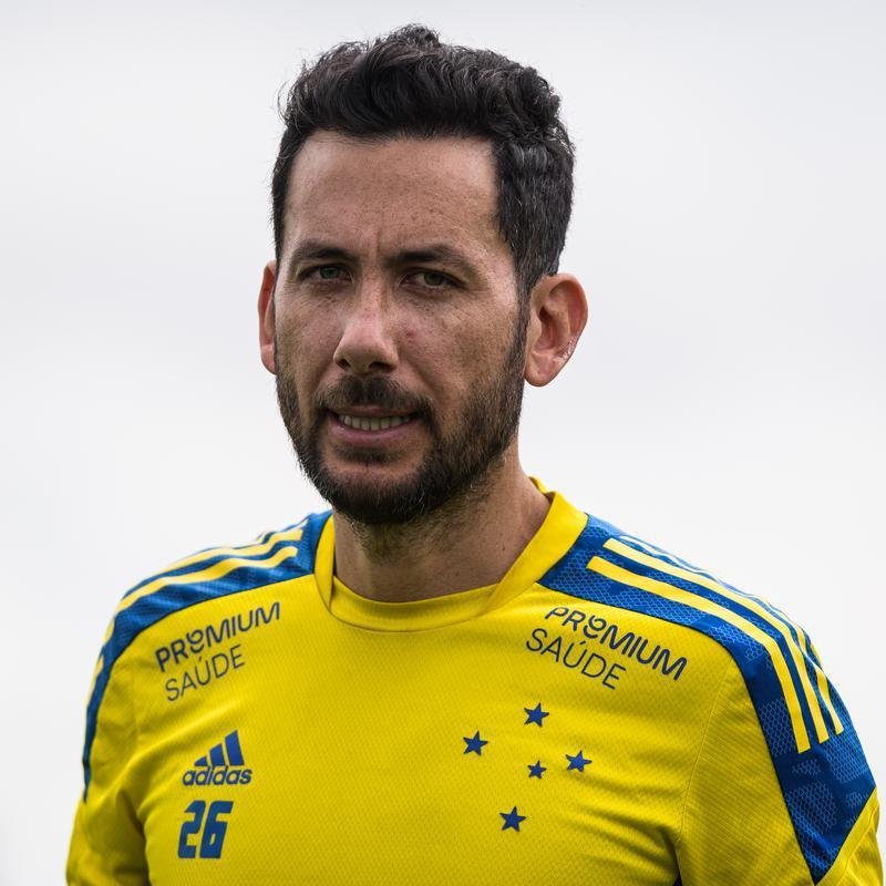 Treino do Cruzeiro nesta segunda-feira, na Toca da Raposa 2, em Belo Horizonte.