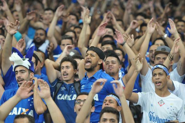 Torcedores do Cruzeiro encheram Mineiro em primeiro jogo em casa da Libertadores 2018