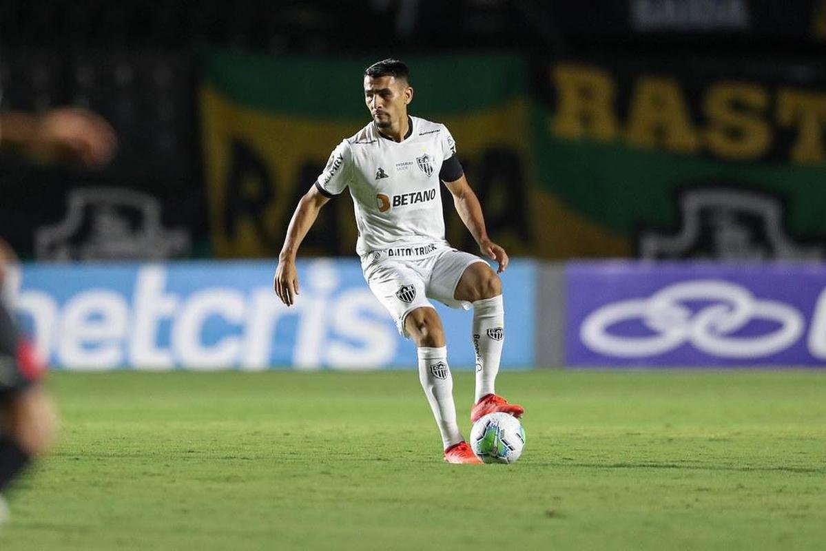 Homem de confiana - Junior Alonso era o segundo capito do elenco do Atltico. Sem Rver em campo, passou a ostentar a braadeira de capito. Na temporada 2021, foi ainda mais o lder da equipe, especialmente quando o companheiro foi para o banco de reservas.