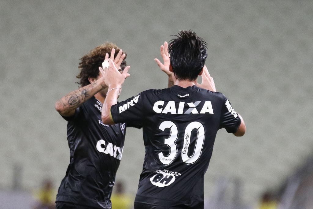 Veja imagens do empate entre Ferrovirio-CE e Atltico no Castelo