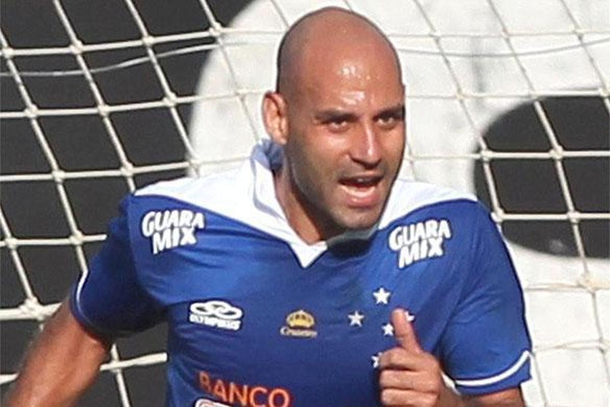 Atualmente com 38 anos, Bruno Rodrigo, zagueiro do Cruzeiro em 2013 e 2014, se aposentou em 2017, quando atuava pelo Grmio
