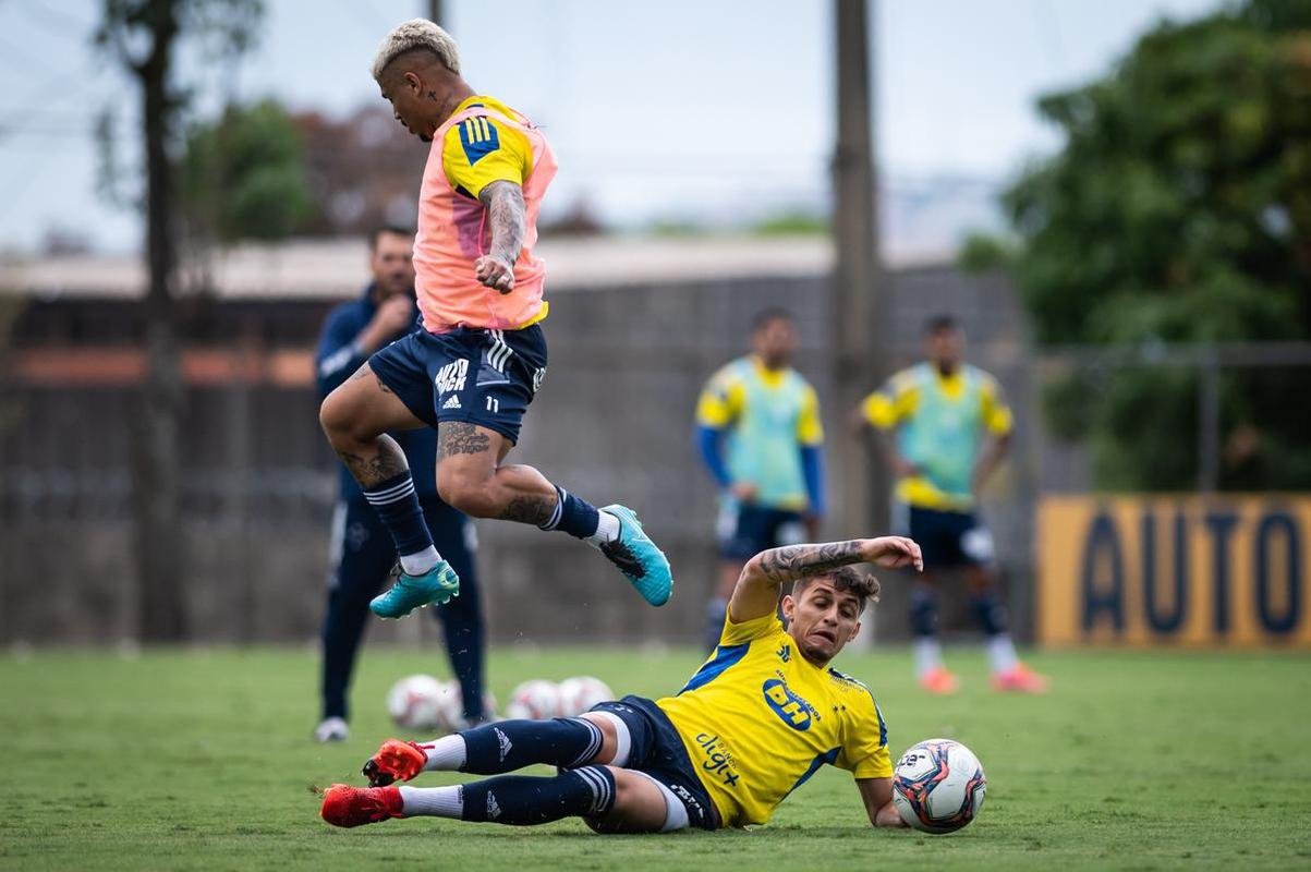 Fotos do treino do Cruzeiro desta tera-feira (26/10) na Toca II